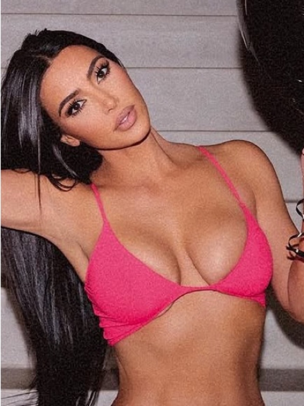SKIMS Hot Coral Special Edition Fits Everybody Bralette